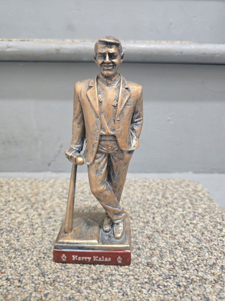 Harry Kalas Phillies 2016 Citizens Bank Park Exclusive Collectible Statue BD&A
