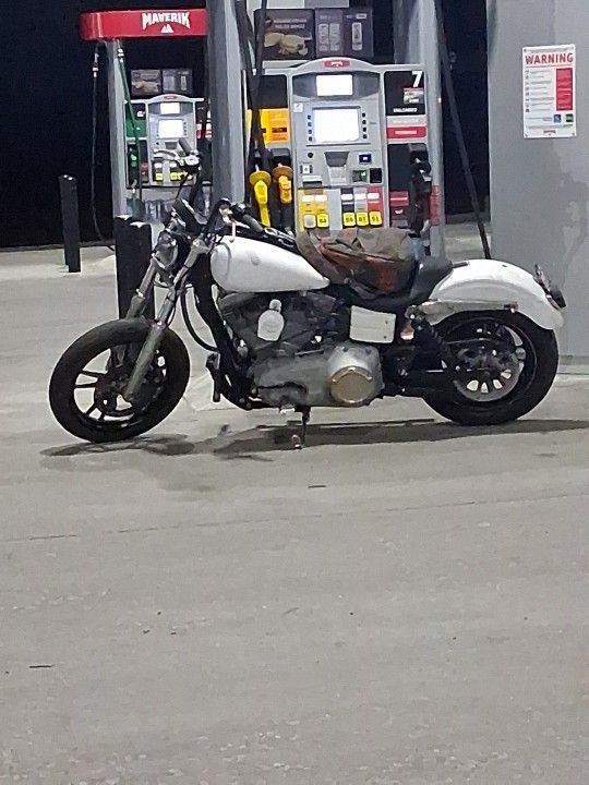 2008 Harley Davidson Super Glide dyna