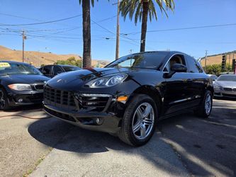 2015 Porsche Macan