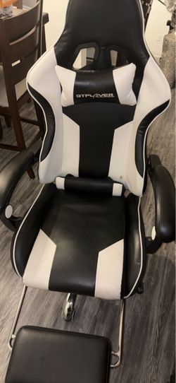 GTPLAYER Gaming Chair with Footrest