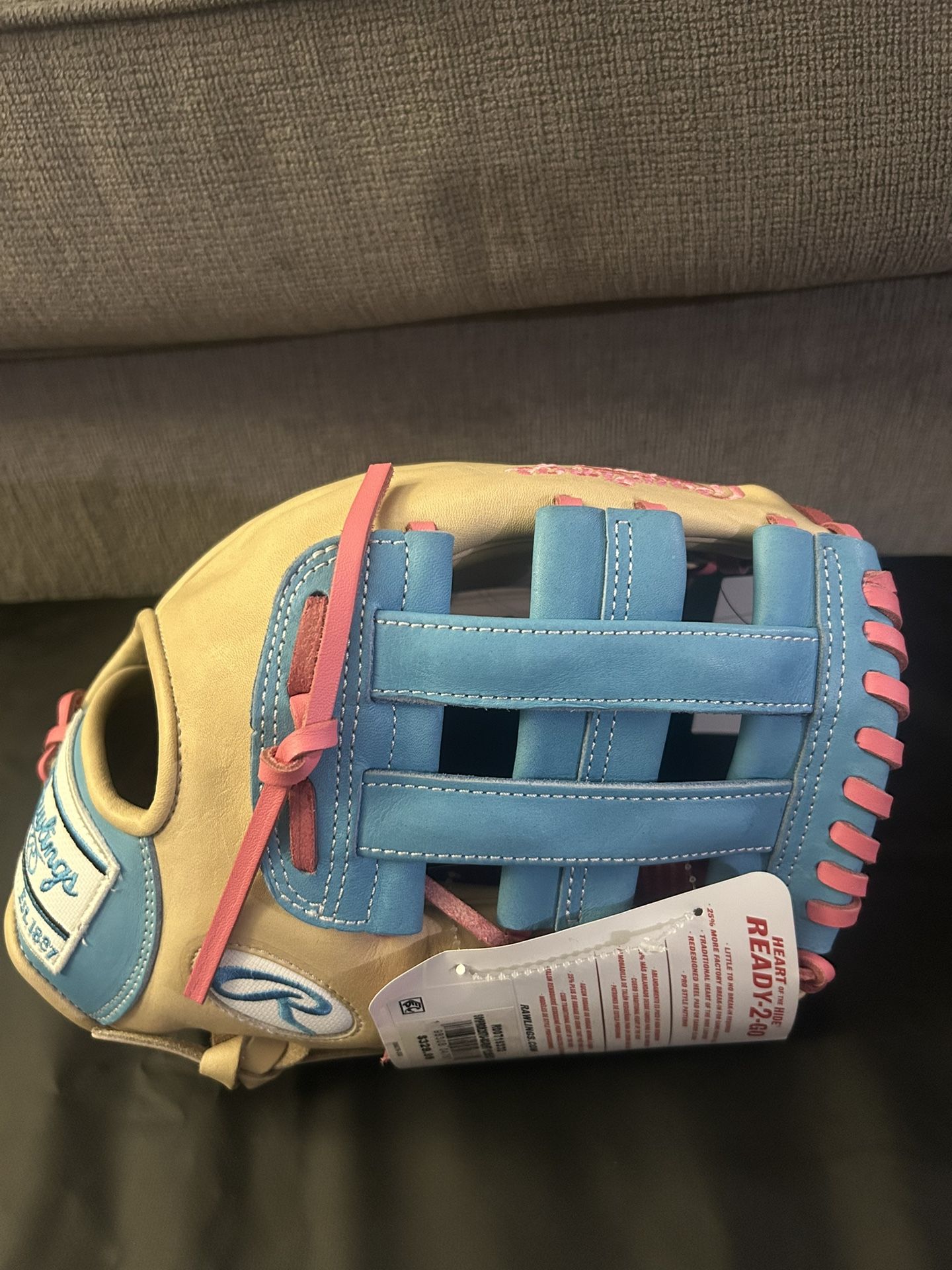 *NEW* 2025 Rawlings 12.25” Softball Glove $225