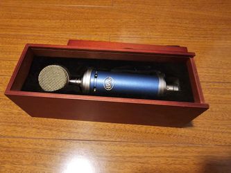Blue Microphone Condenser Microphone