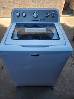 Lavadora..maytag..echa por whirlpool corporation..