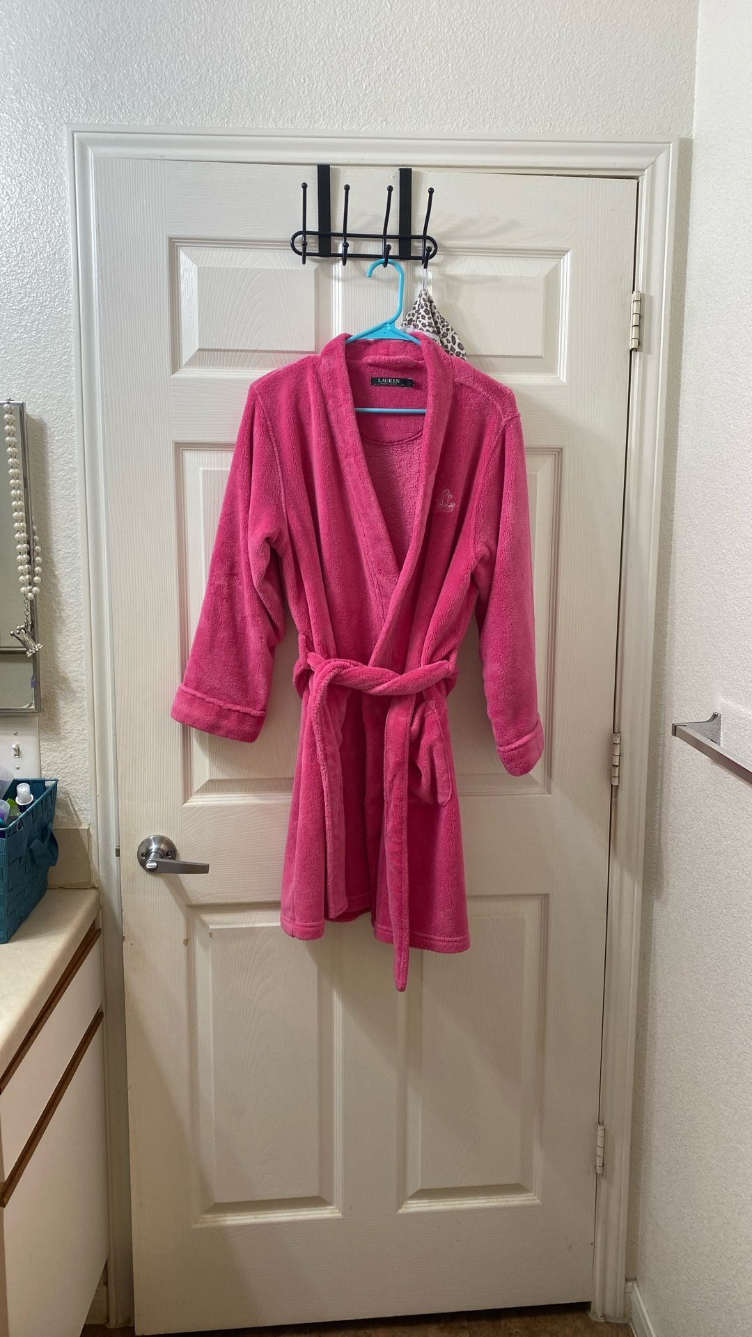 Large Pink Short Bath Robe OBO