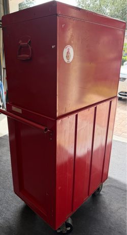 Vintage Snap-on upper tool chest with Craftsman rolling cabinet.