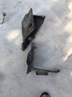 Chevy Battery brackets