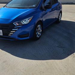2023 Nissan Versa
