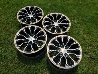 2020 Colorado  OEM Rims 17 X 8 For Sale