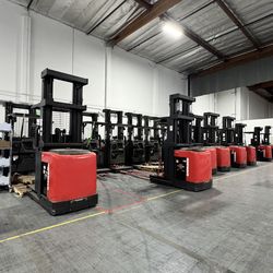 Raymond Order Picker