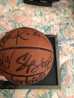 KOBE BRYANT + other legends autograph basketball