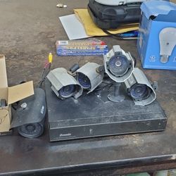 Security Camera Systen With DVR