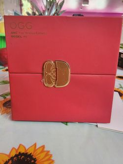 OOG TRUE WIRELESS EARBUDS