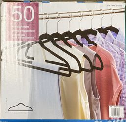 50 Non-Slip Hangers