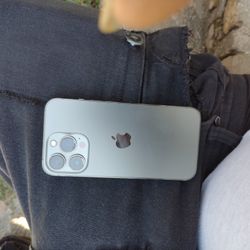 I Phone 13 Pro Max 256gb