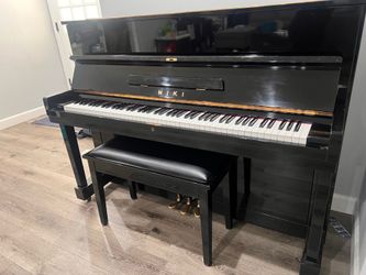 MIKI Upright Piano