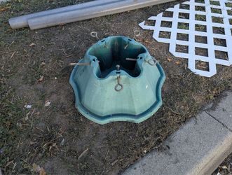 Christmas tree stand