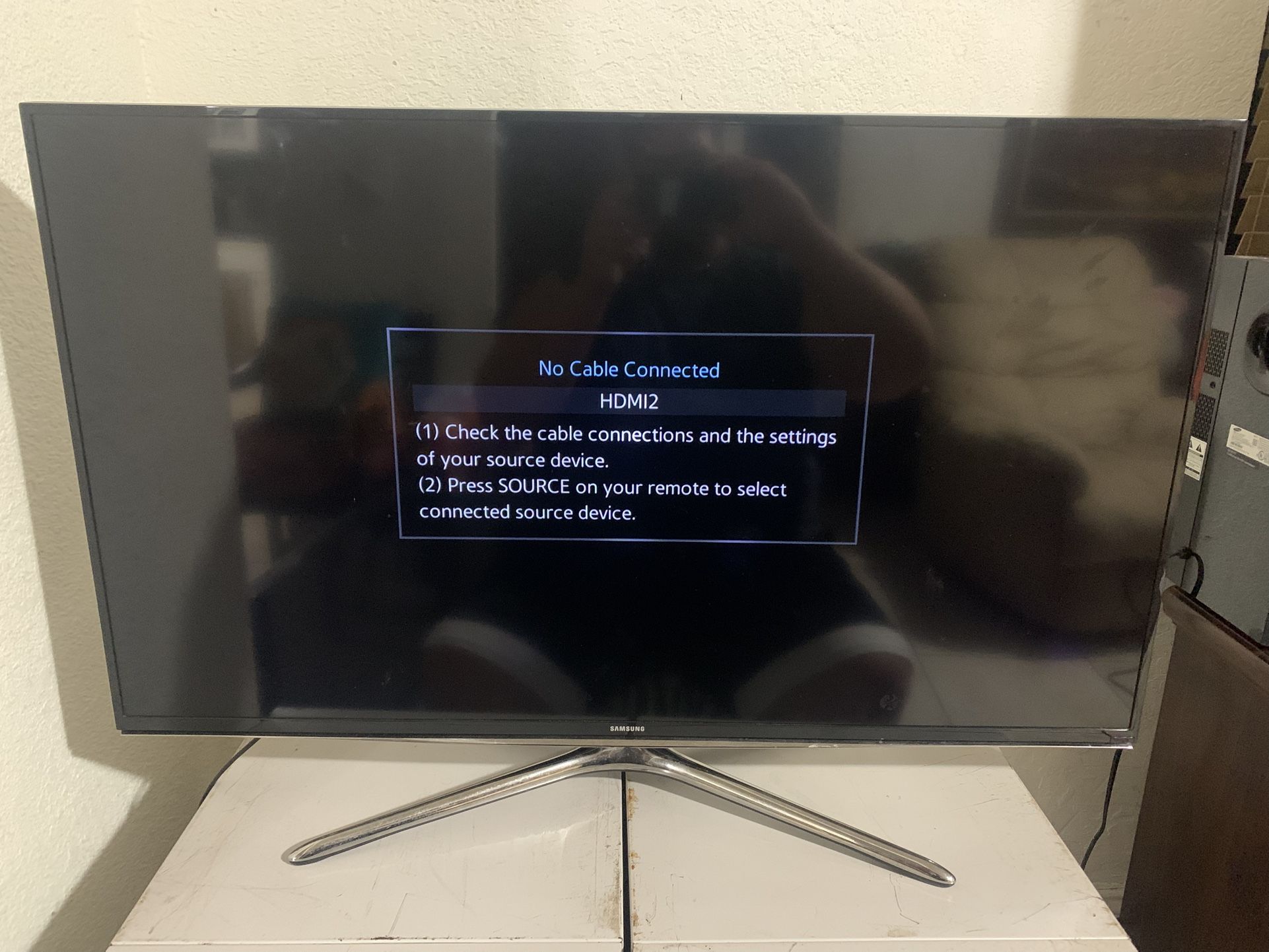 Samsung Smart 40 “ TV 1080p LED UN32H6350 w/ Remote