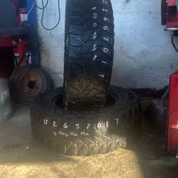 Yokohama LT 265/70R17