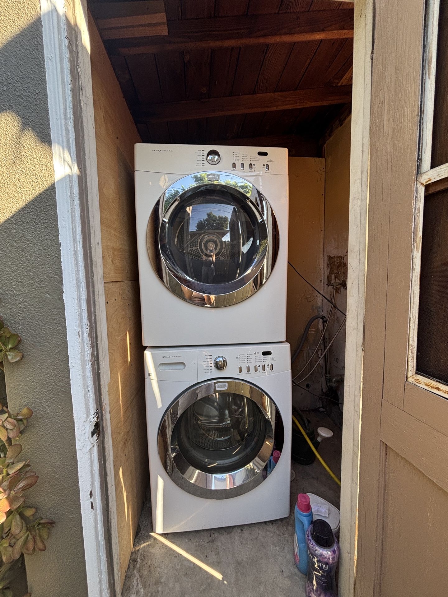 Frigidaire Washer And Dryer 
