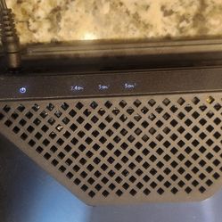 NETGEAR Nighthawk RAX70 AX6600 Wi-Fi 6 Tri-Band Router – Tested, Works Great