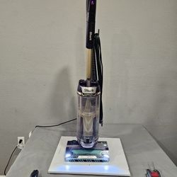 shark powerdetect powered upright vacuum duo-clean liftaway Bagless