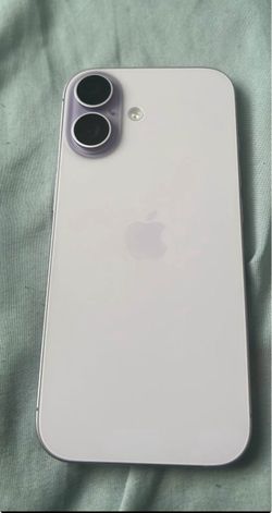 Apple iPhone 17 Lavender