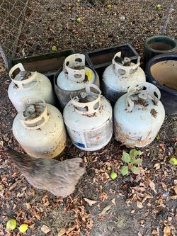 6 propane tanks. Don’t know dates. OBO