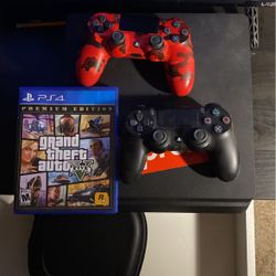 LOOKING FOR TRADE Used PS4 With Cables, Headset, And GTA 5 Disk Version And 50 Cash