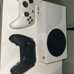 Xbox Series S 1TB + Elite Controller