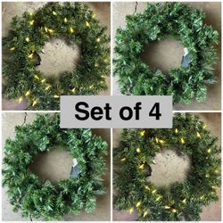 Set of 4 Battery operated Christmas Wreaths