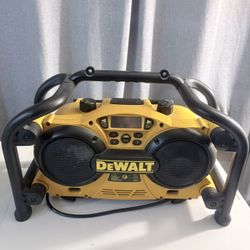DeWalt Radio