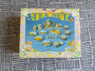 Vintage Kids Tea Set