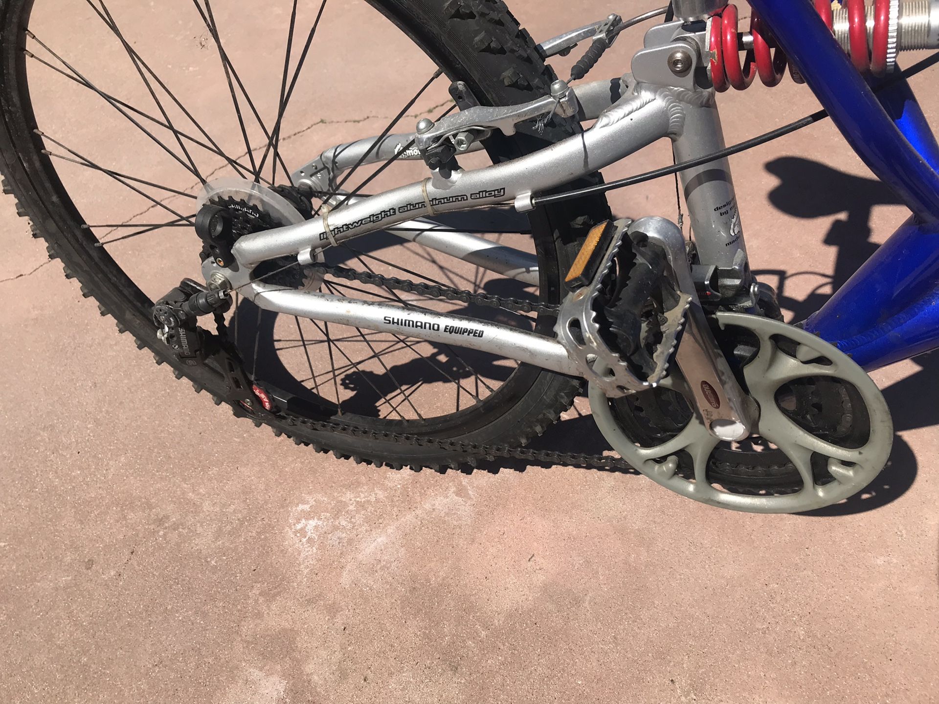 MENS MONGOOSE MT BIKE 7000 SERIES XR100 21 SPEED ALUMINUM FRAME for Sale in Chula Vista, CA