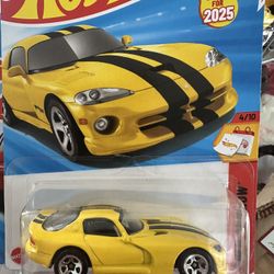 Scale 1/64 1996 Dodge Viper Gets