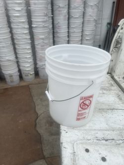 White 5 Gallon Buckets