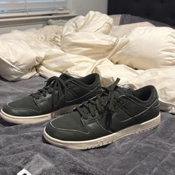 Brand New Black Nikes Men’s Size 13