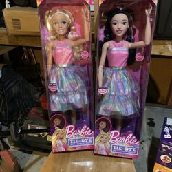Barbies 