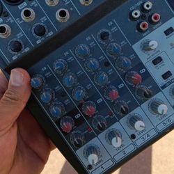 Xenyx  802 Mixer