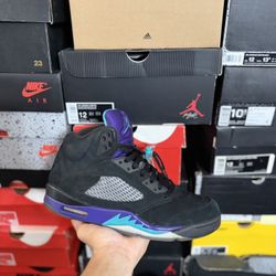 Jordan Black Grape 5s size 9.5 USED But Clean 