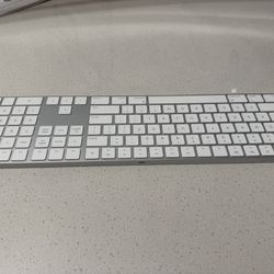 Apple Magic Keyboard With Numeric Keypad