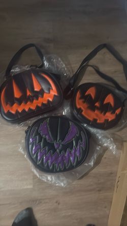 Love pain and stitches bags