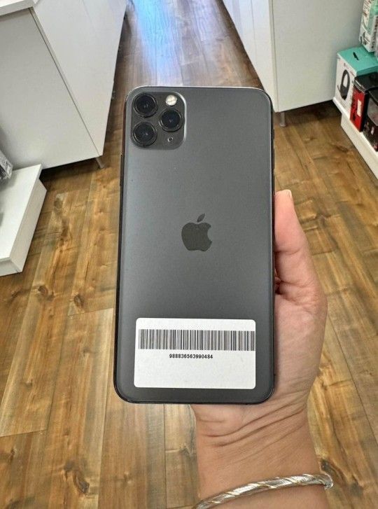 iPhone 11 Pro Max, Factory Unlocked, Excellent Condition. Like New