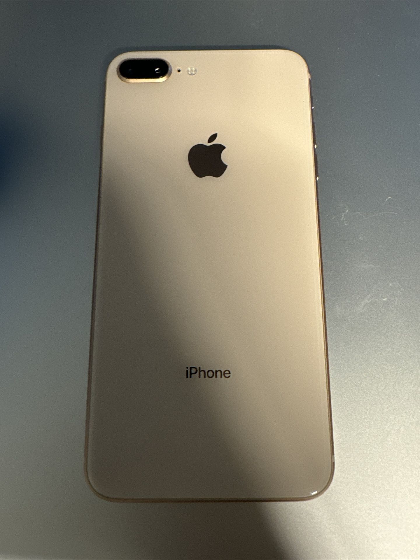 Apple iPhone 8 Plus Gold Unlocked 