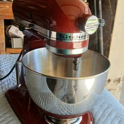Vintage KitchenAid Mixer Near Mint Condition 
