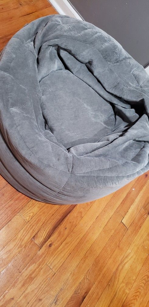 Pillow Fort - Bean Bag Chair