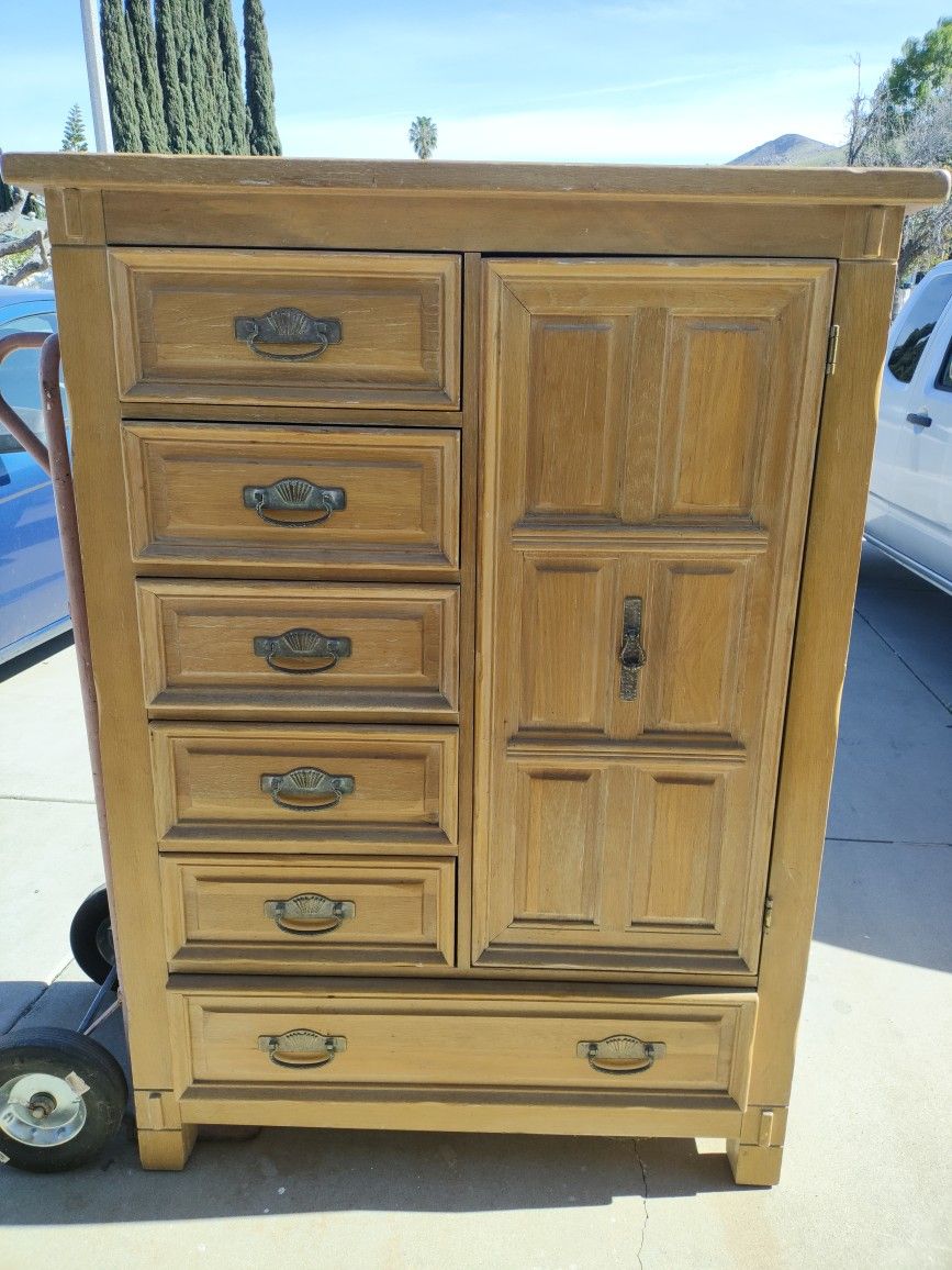 Vintage Dresser Link Taylor Door Chest Dresser
