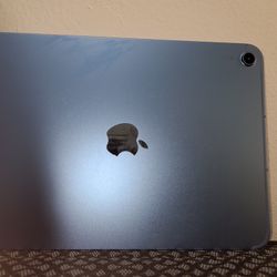 iPad 11th Gen (128GB) Wi-Fi + 5G Cellular – A16 Chip, Like New 