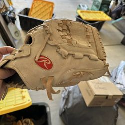 Wilson A2000 & Rawlings Gloves