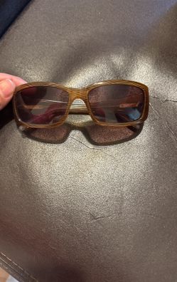 Levi’s Sun Glasses $10