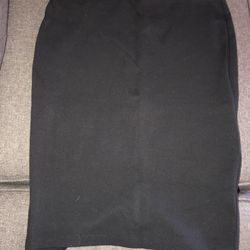 Black Pencil Skirt / Size S-M